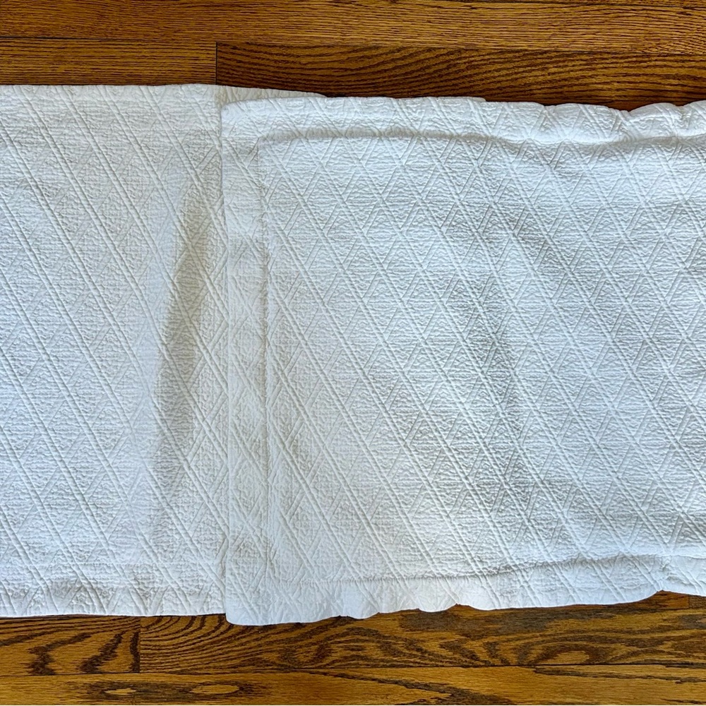 Pair of Pottery Barn Reeve Matelasse Standard Shams White Diamond Pattern